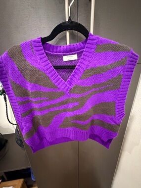 Think! Purple & Brown Zebra Knit V-Neck Sweater Vest